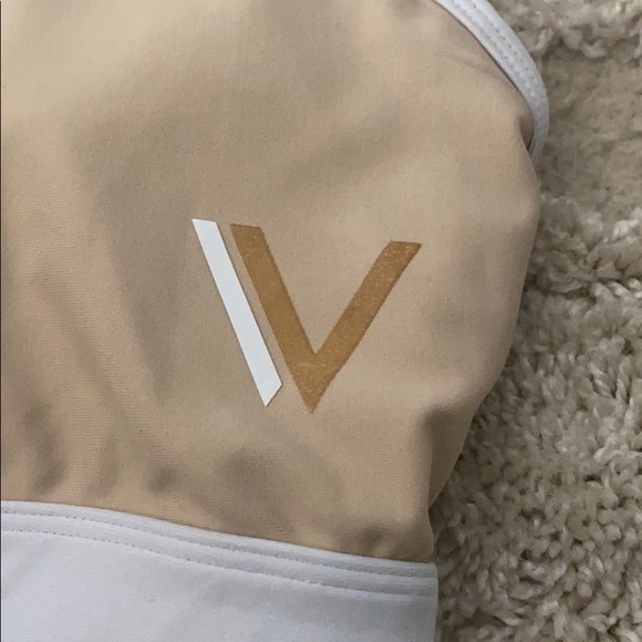 Vull sports bra - Picture 3 of 3